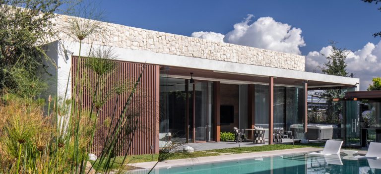 HYLINE-architects-partner-minimalist-luxury-windows